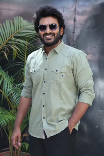 kiran-abbavaram-stills-4-6.jpg