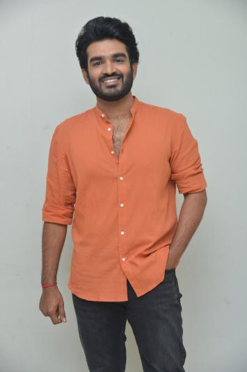 kiran-abbavaram-stills-6.jpg