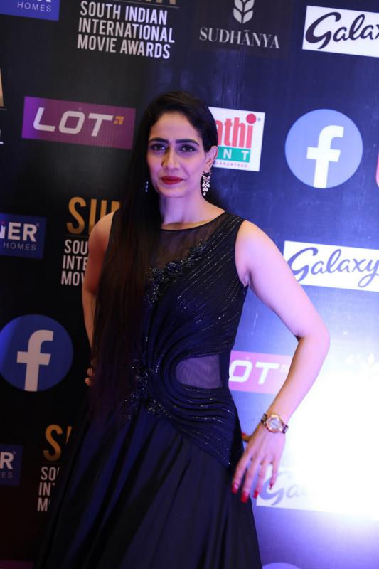 komal-sharma-at-siima-9.jpg