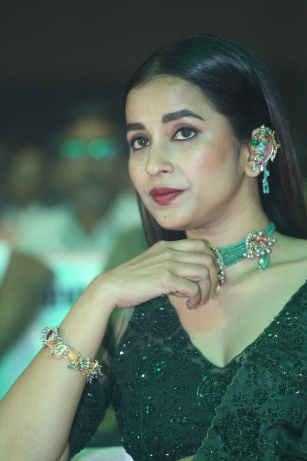 komalee-prasad-stills-2-7.jpg