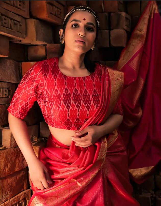 komalee-prasad-stills-4-4.jpg