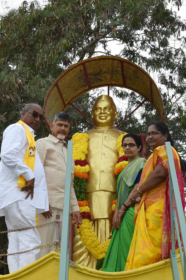 komaravolu11.jpg