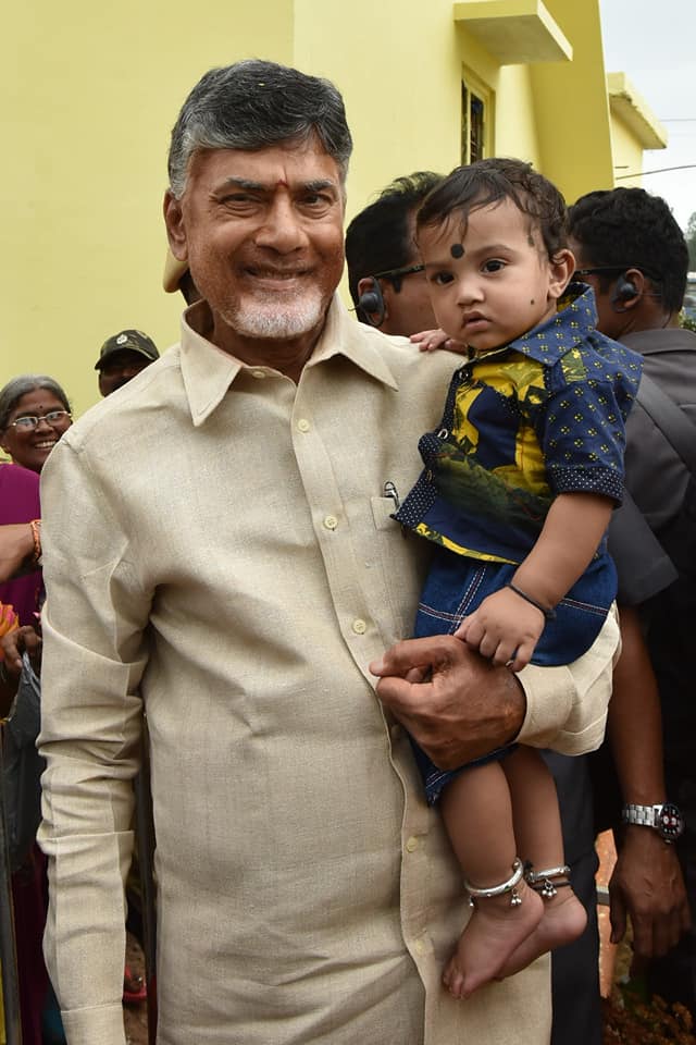 komaravolu14.jpg