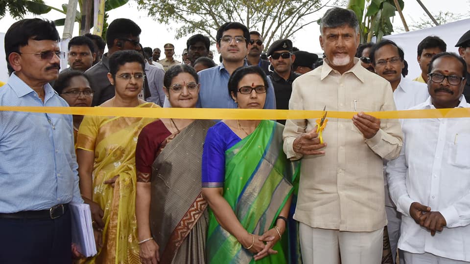 komaravolu7.jpg