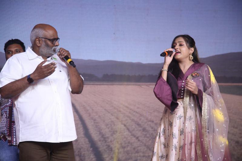 kondapolam-audio-launch-set-1-17.jpg