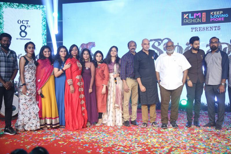 kondapolam-audio-launch-set-2-16.jpg
