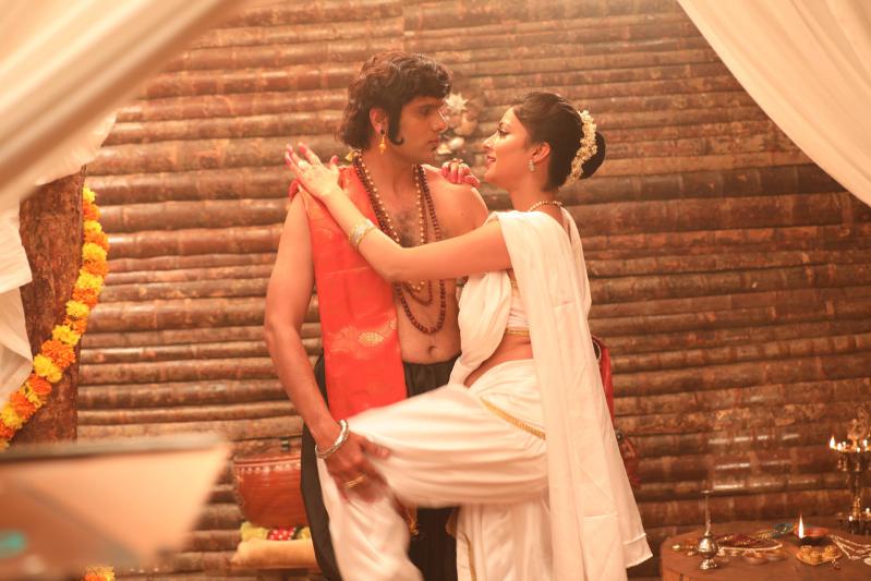 koushika-varma-dhamayanthi-movie-song-launch-5.jpg