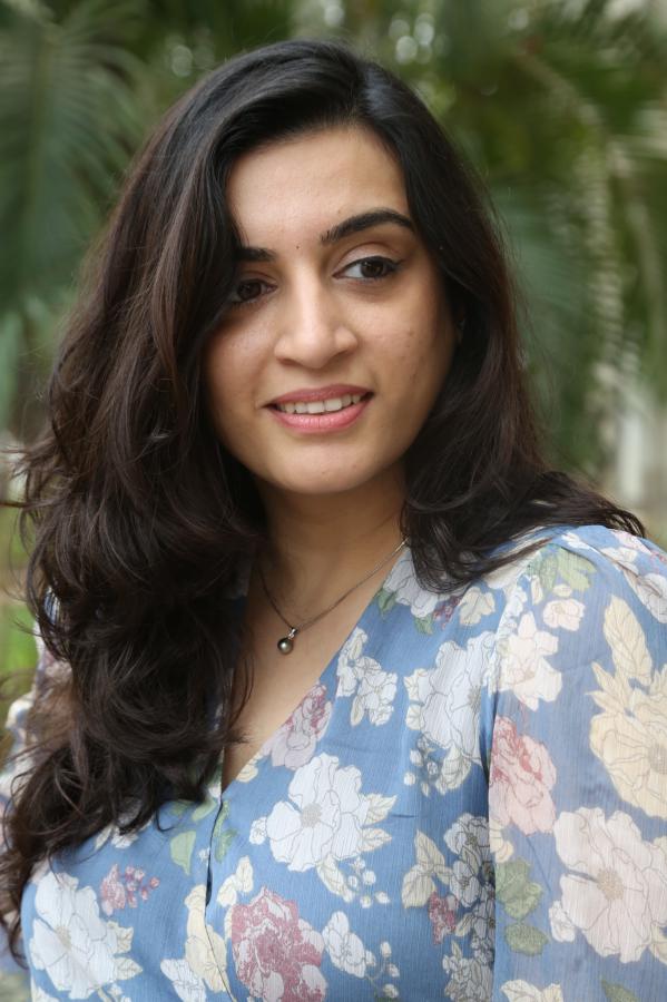 krishna-manjusha-stills-10.jpg