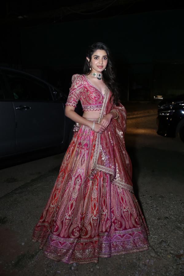 kriti-shetty-stills-4-8.jpg