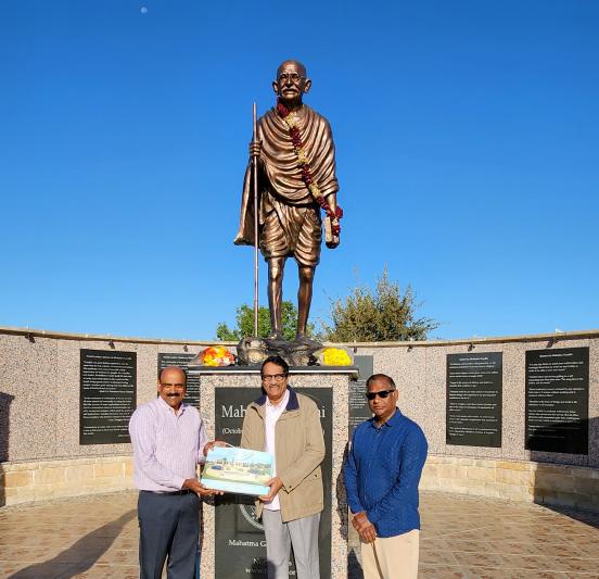 krr-ashwani-dutt-visits-mgmnt-dallas-3.jpg