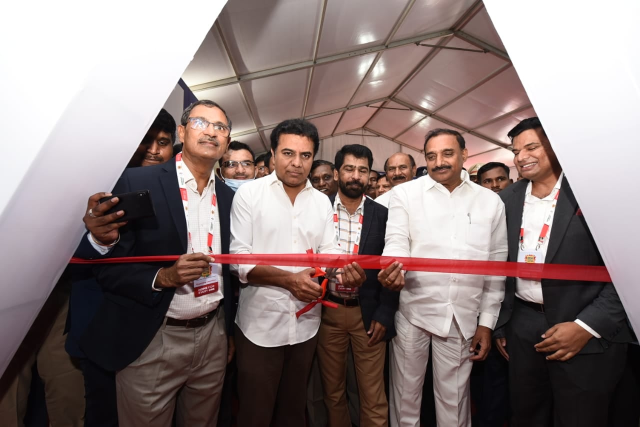 ktr-inaugurates-11th-edition-of-credai-property-show-3.jpg