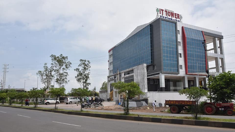 KTR Inaugurated IT Tower in Karimnagr