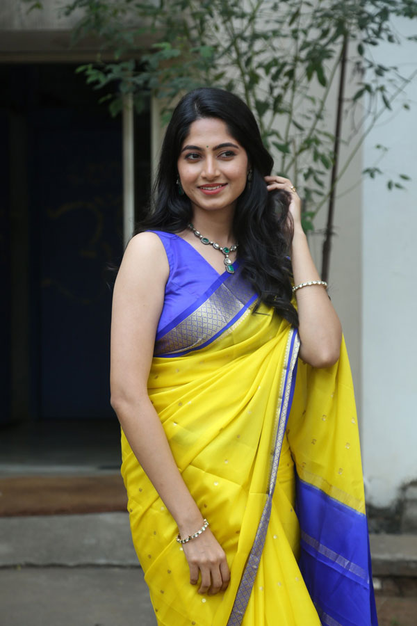 kushee-ravi-stills-2-20.jpg