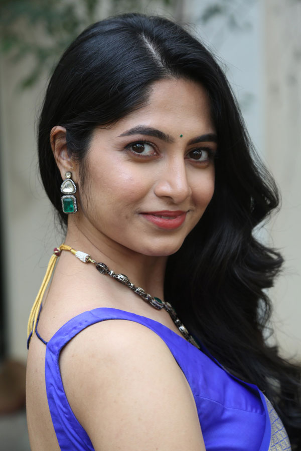 kushee-ravi-stills-2-4.jpg