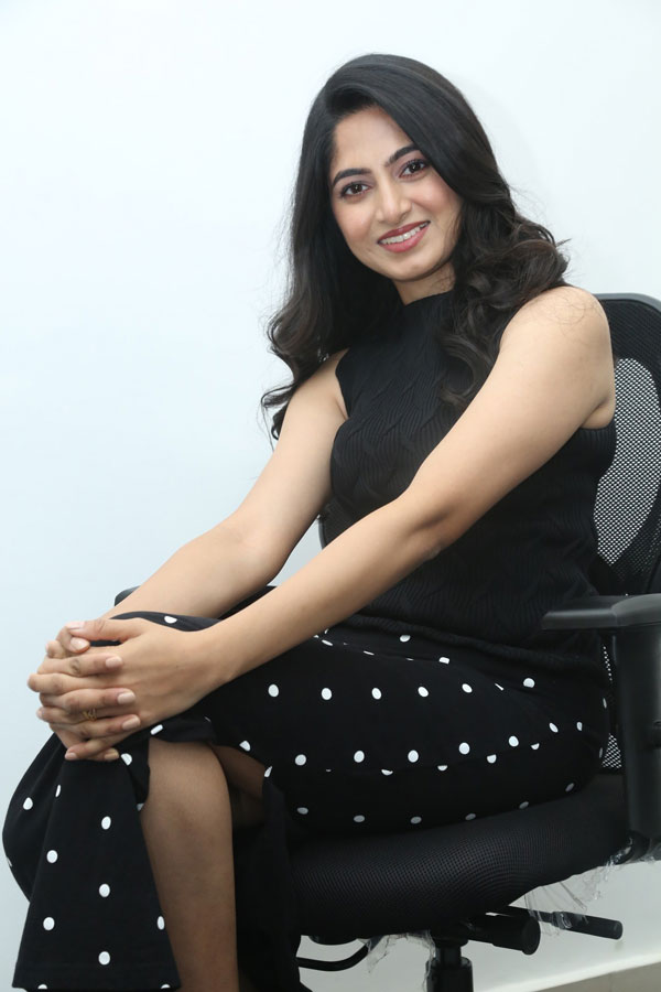 kushee-ravi-stills-3-12.jpg