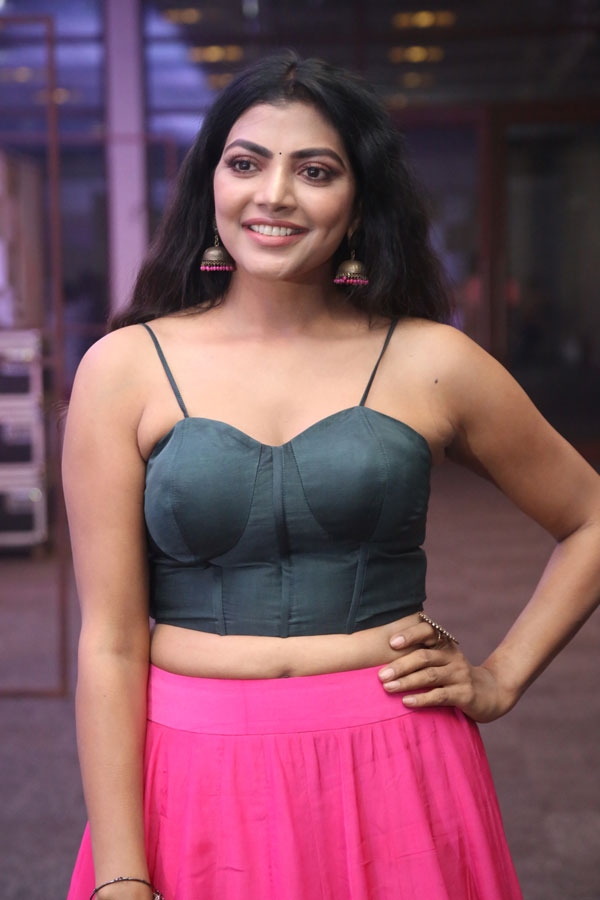 lahari-stills-2-13.jpg