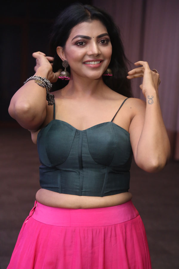 lahari-stills-2-20.jpg