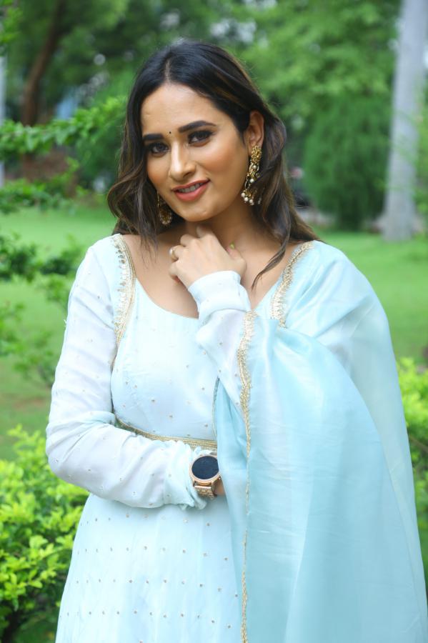 lalitha-stills-13.jpg