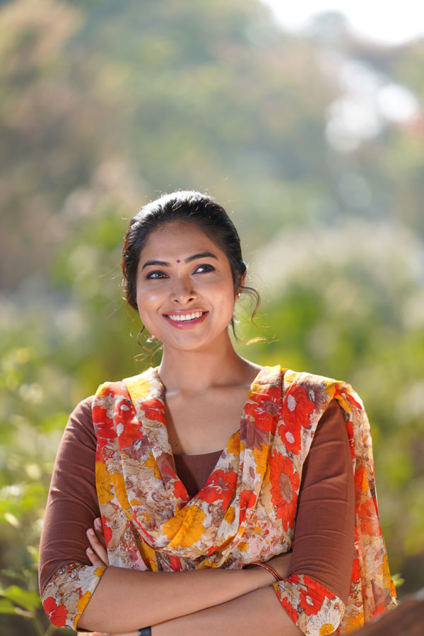 lambasingi-movie-stills-4.jpg
