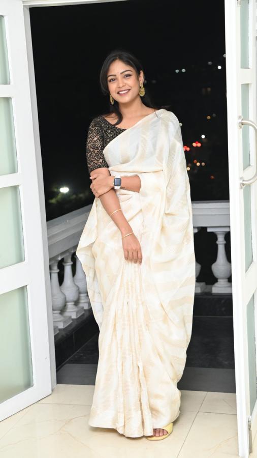 lavanya-sahukara-stills-12.jpg