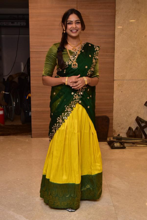 lavanya-sahukara-stills-2-2.jpg