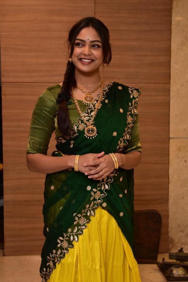 lavanya-sahukara-stills-2-3.jpg