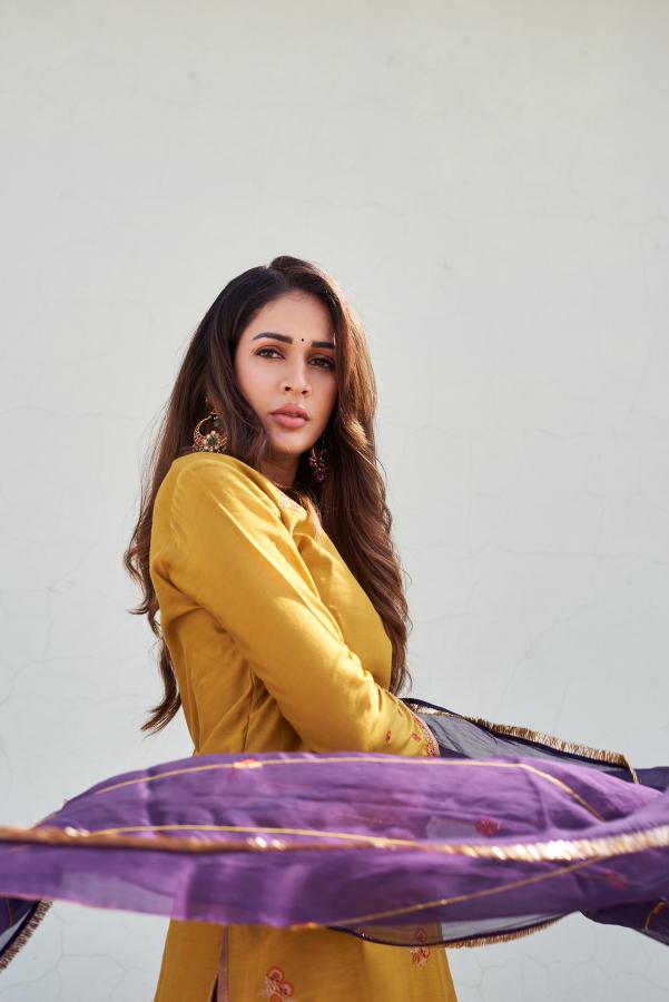 lavanya-tripathi-new-stills-6.jpg