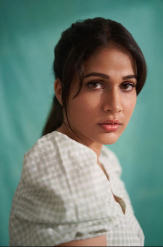 lavanya-tripathi-stills-18.jpg