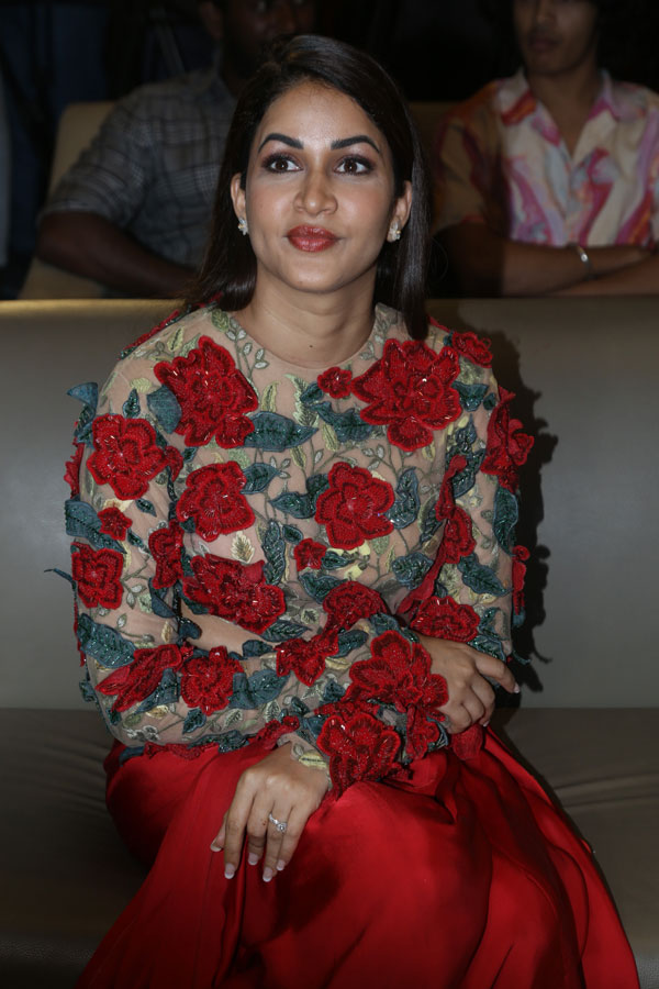 lavanya-tripathi-stills-2-9.jpg