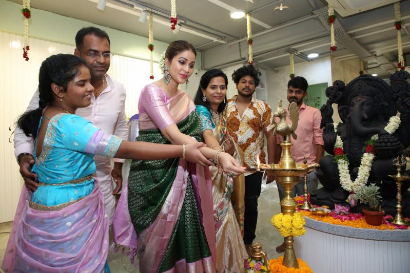 lavanya-tripati-launch-of-aravinda-design-studio-8.jpg