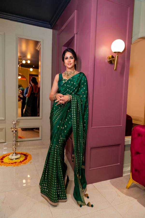 lavanya-tripati-stills-4-11.jpg