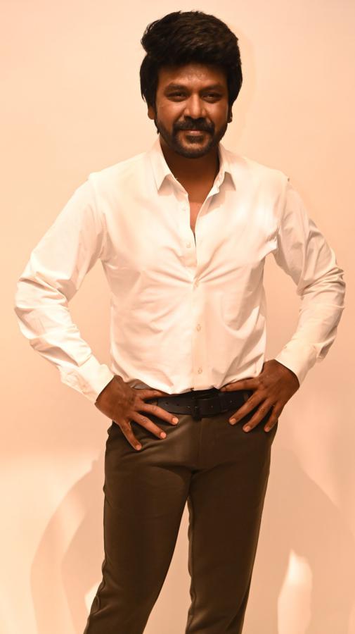 lawrance-stills-2-6.jpg