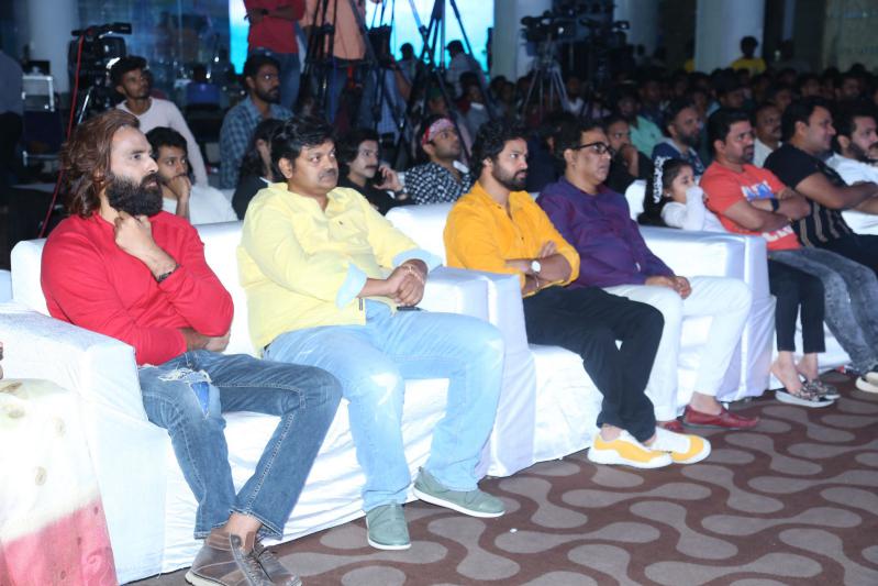 leharai-movie-pre-release-2.jpg