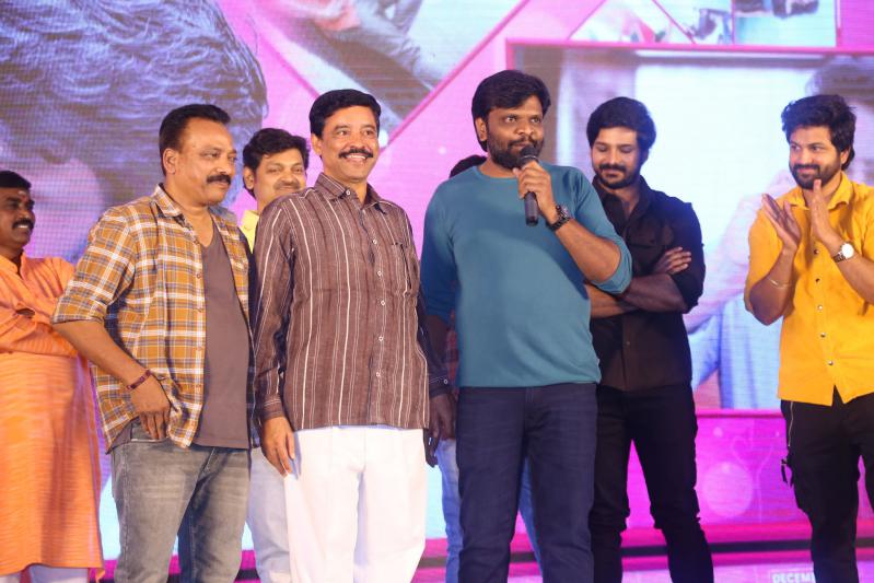 leharai-movie-pre-release-9.jpg