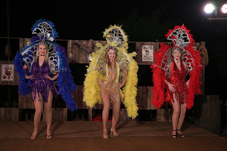 lion-kiron-k-party-in-cowboy-style-and-fashion-show-10.jpg