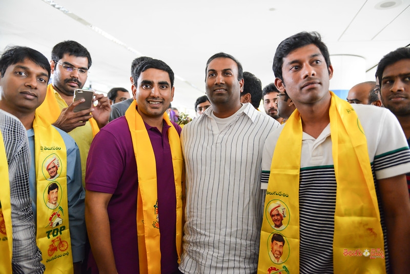 lokesh-usa-22-1430713204.jpg