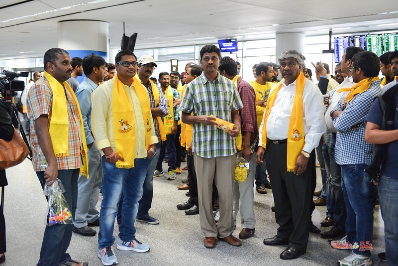 lokesh-usa-9-1430713131.jpg