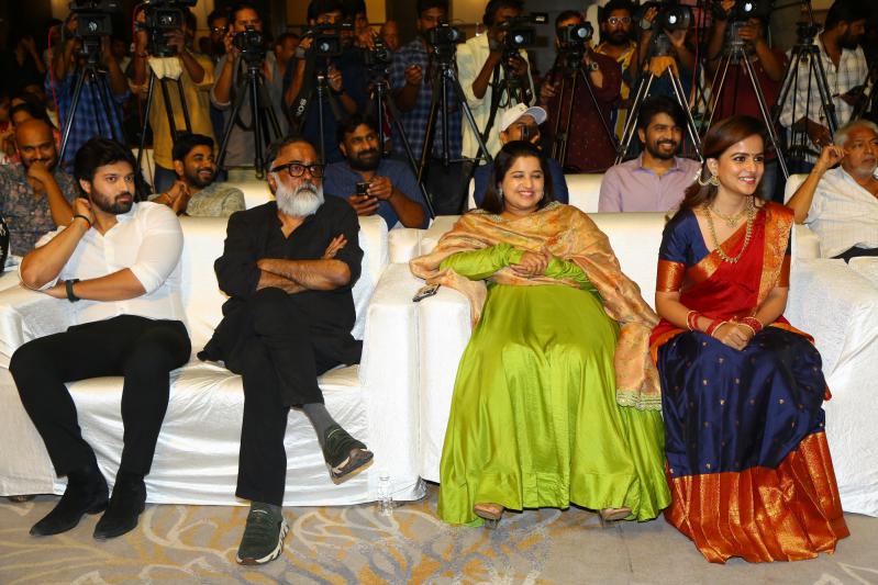 love-me-movie-audio-function-6.jpg