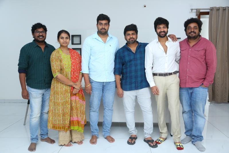 Lucky Lakshman Title Song Released