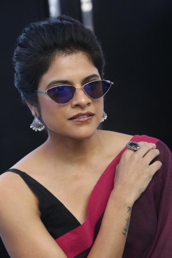 maaya-m-krishnan-stills-11.jpg