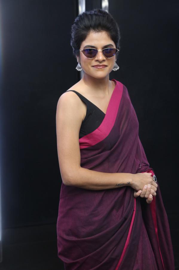 maaya-m-krishnan-stills-8.jpg