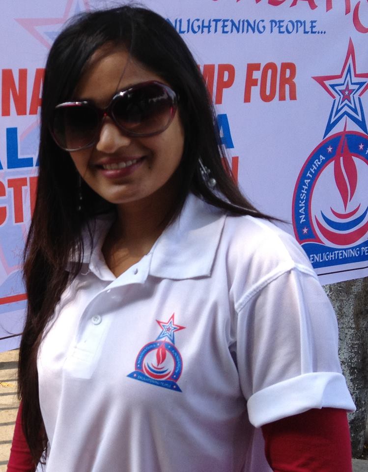madhavi5.jpg