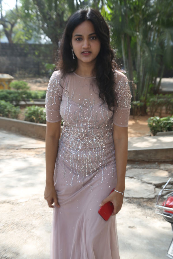madhu-priya-stills-11.jpg
