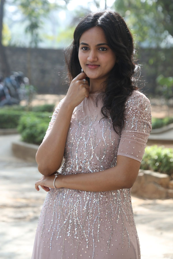 madhu-priya-stills-3.jpg