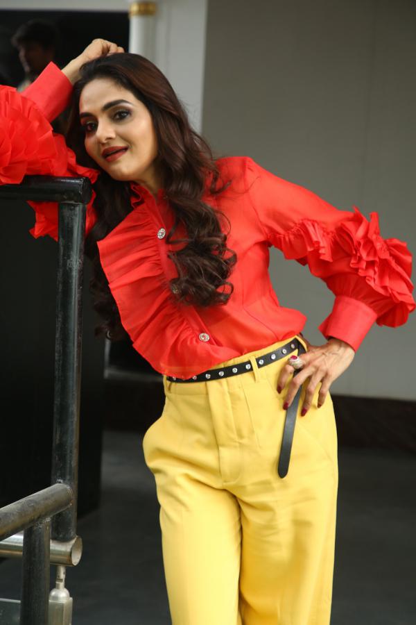 madhubala-stills-14.jpg