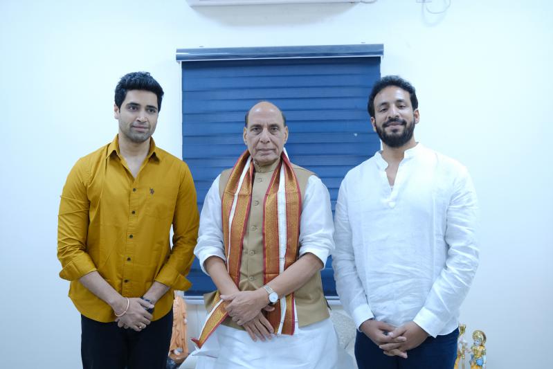 major-team-meets-rajnath-singh-9.jpg