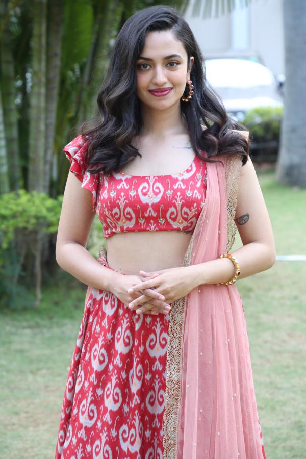malavika-nair-stills-2-2.jpg