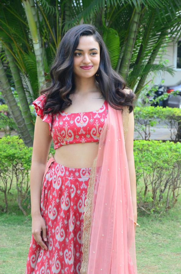 malavika-nair-stills-2-3.jpg