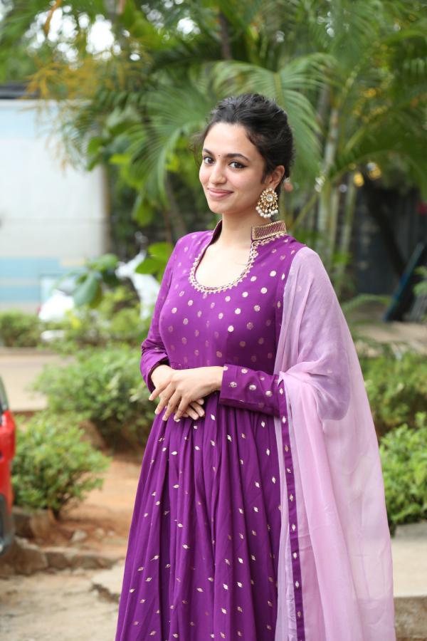 malavika-nair-stills-3-11.jpg