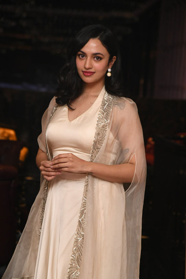 malavika-nair-stills-5-19.jpg